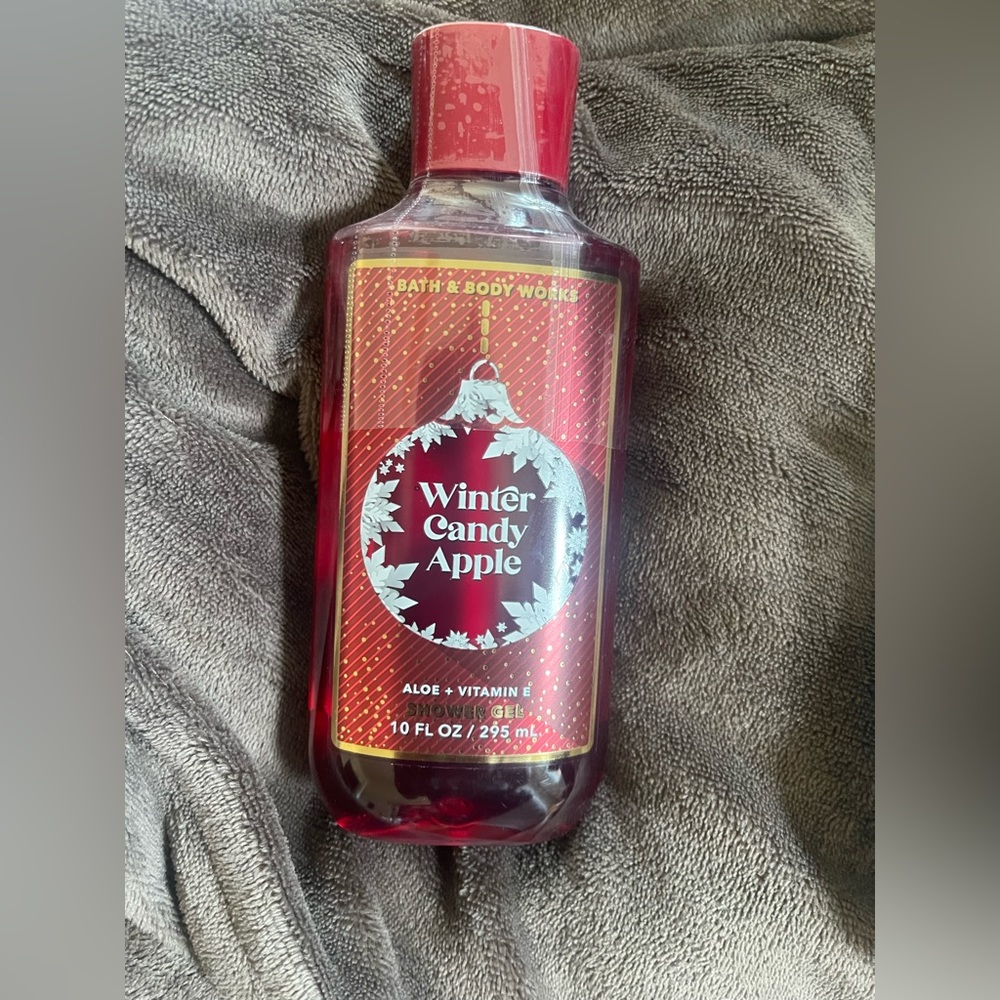Bath and Body Works Winter candy apple shower gel